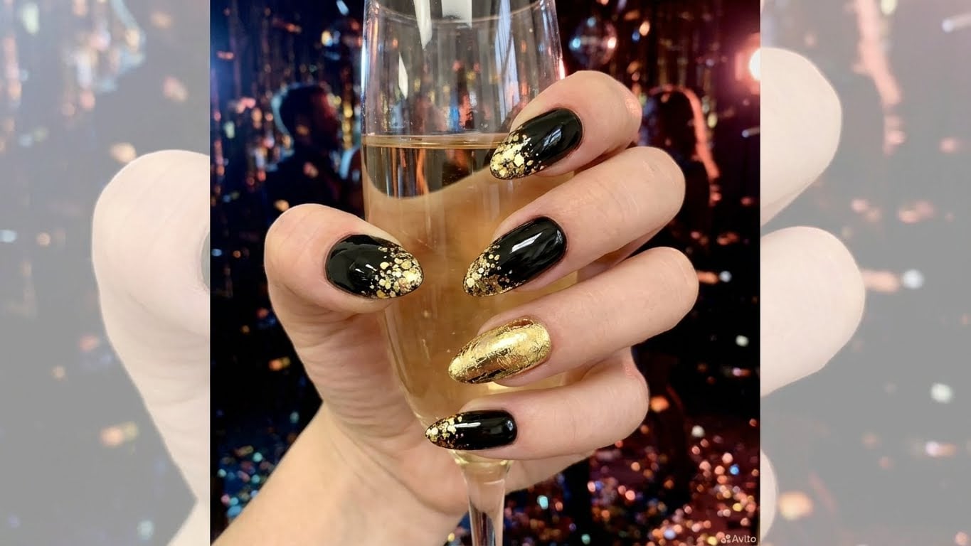 Elevate Your Holiday Glam with Gold Christmas Nails: A Seasonal Nail Art Guide